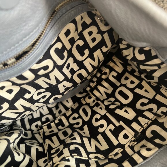 Marc by Marc Jacobs Grey Leather Bucket Bag - Picture 7 of 7